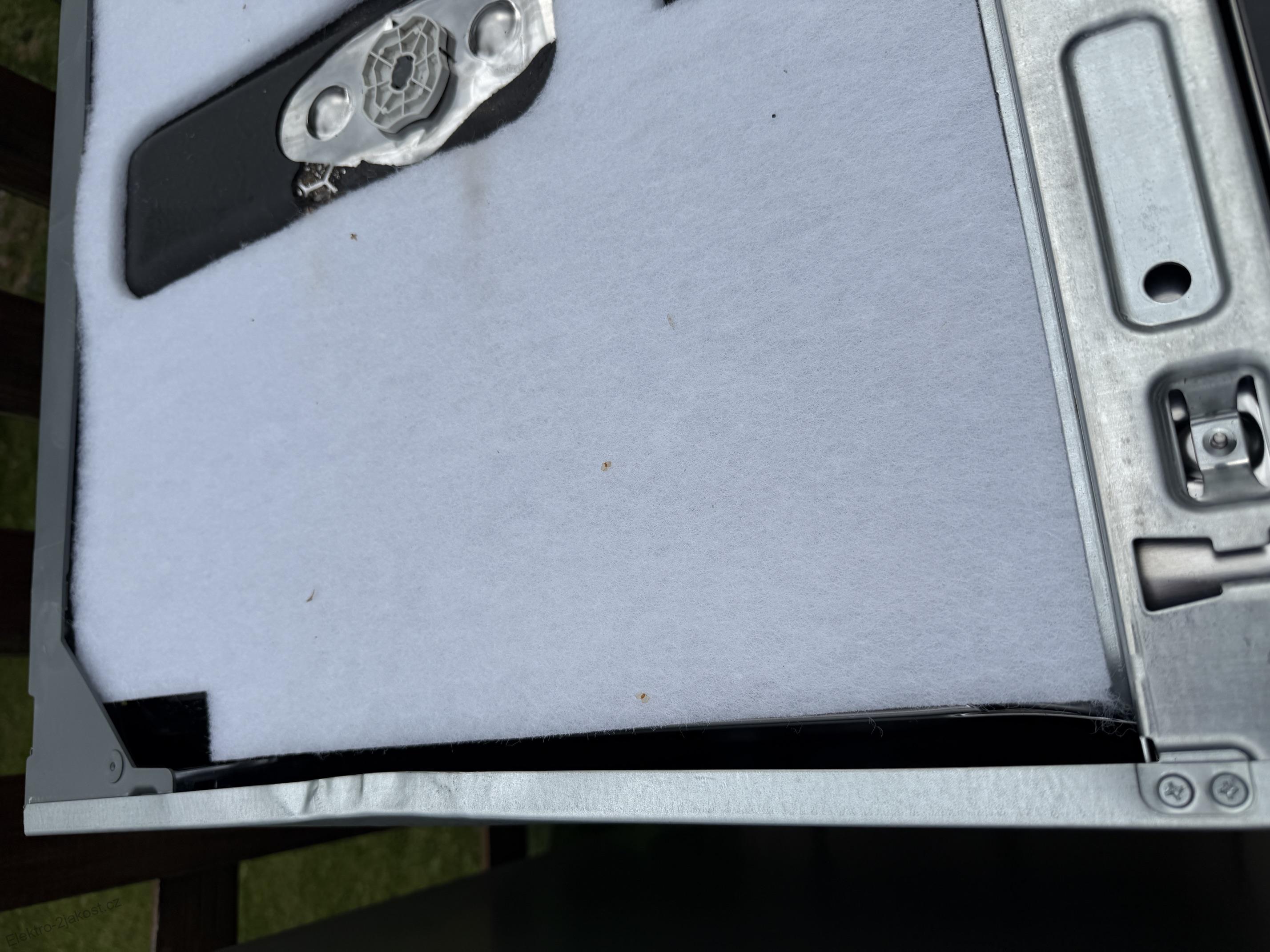 Electrolux EES48401L vestavná myčka 60 cm, 14 sad