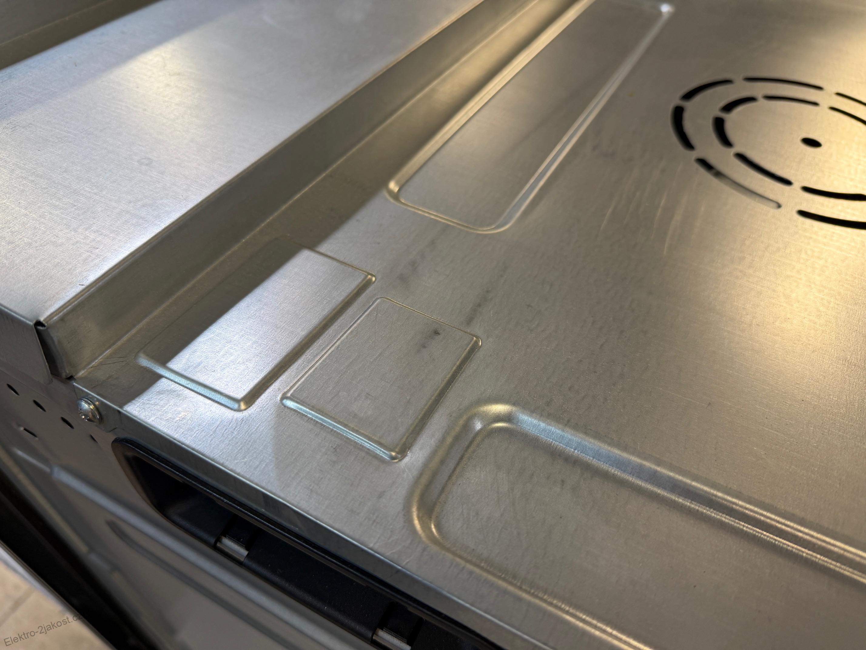 Teka HLB 8416 BX AirFry vestavná trouba 70 l